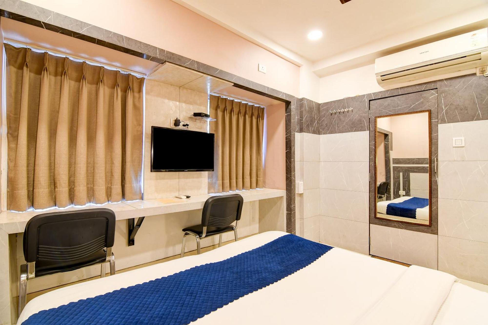 Hotel Q Inn Καλκούτα Εξωτερικό φωτογραφία